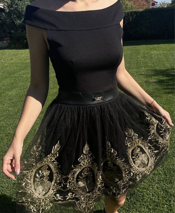 Елегантна рокля Lucy