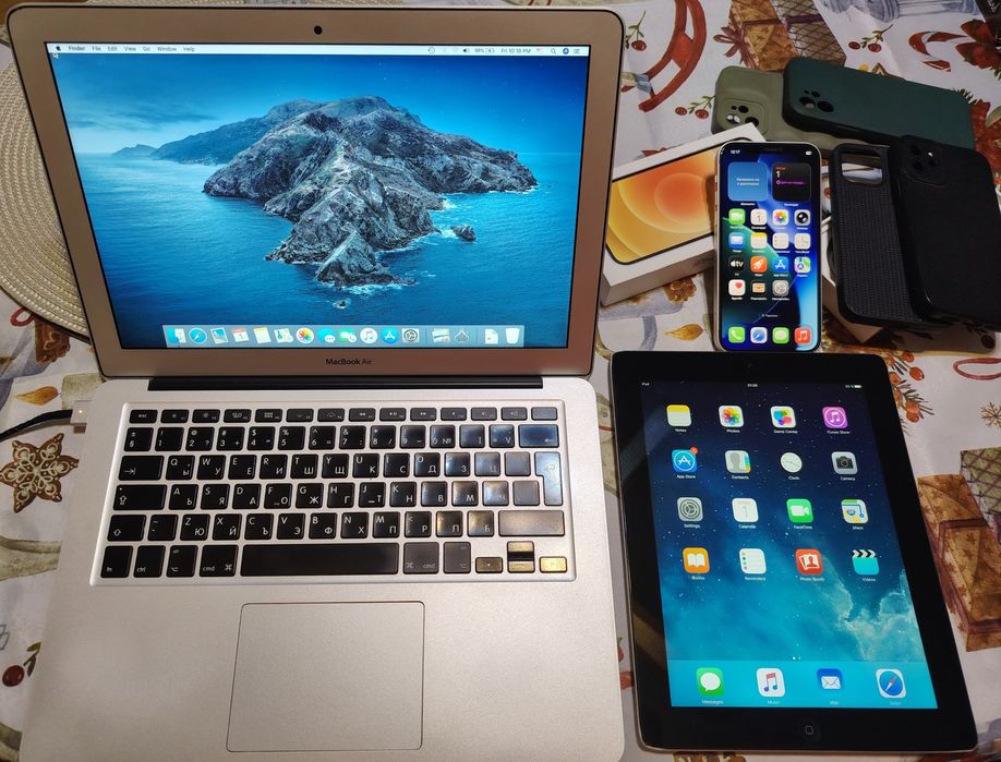 Само за 399 евро ! Apple iPhone 12 + MacBook Air + Apple iPad 10 инча