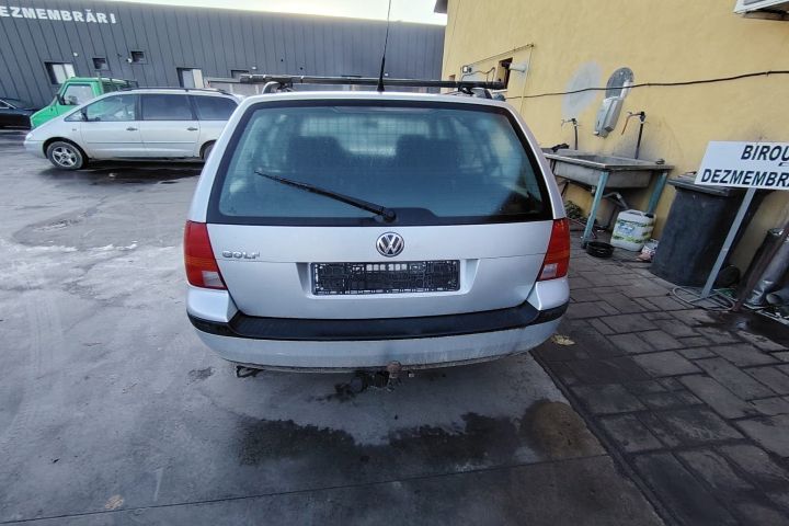 Oglinda stanga Volkswagen VW Golf 2001 1.6 MT (105 hp)