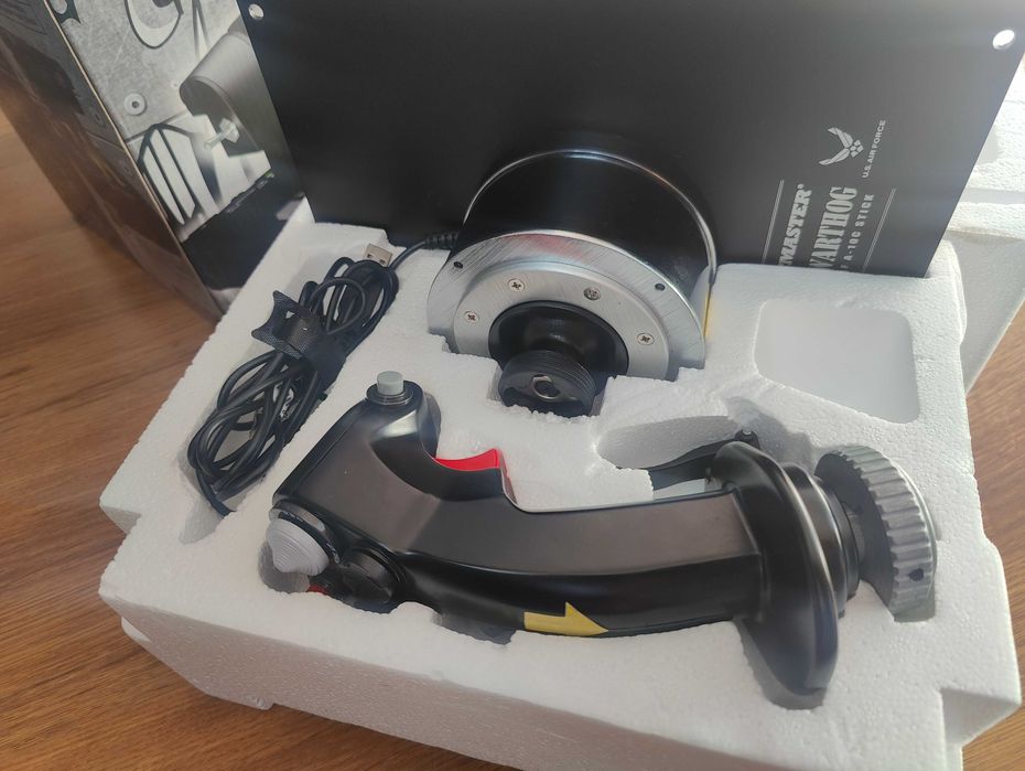 Joystick hotas Thrustmaster Warthog nou