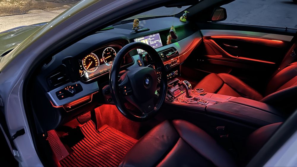 Амбиентно лед осветление