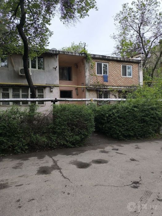 Продам СВОЮ 1ком 1этаж 2этажки. МЕТРО в шаговой доступности.. Ремонт