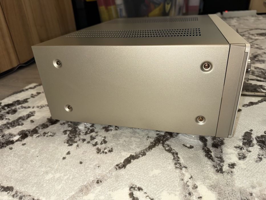 Marantz PM 7200  Excelent