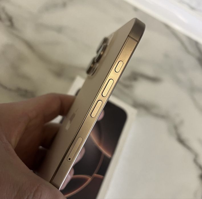 Iphone 16 pro max 256 sim + esim