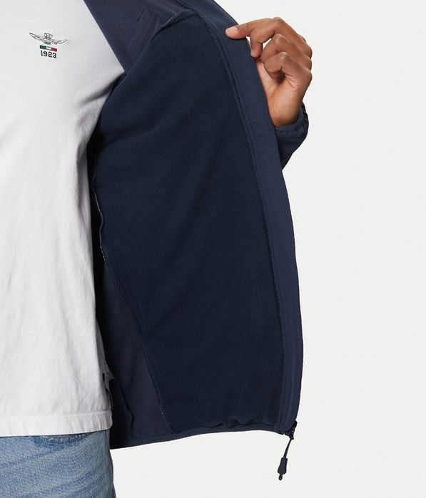 Чисто ново мъжко пролетно-есенно яке Ellesse размер М