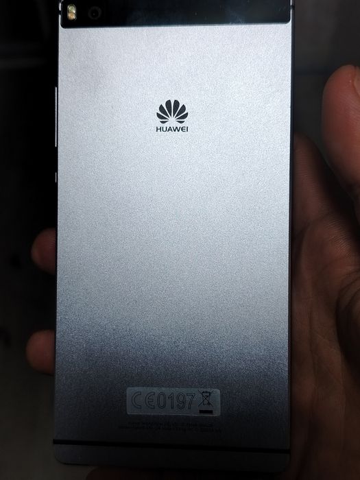 Huawei p8 lite sotiladi