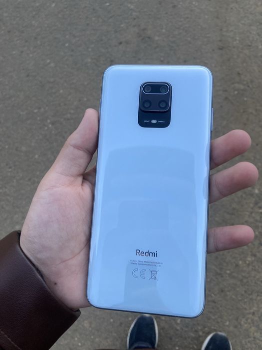 Продаю Redmi note 9S