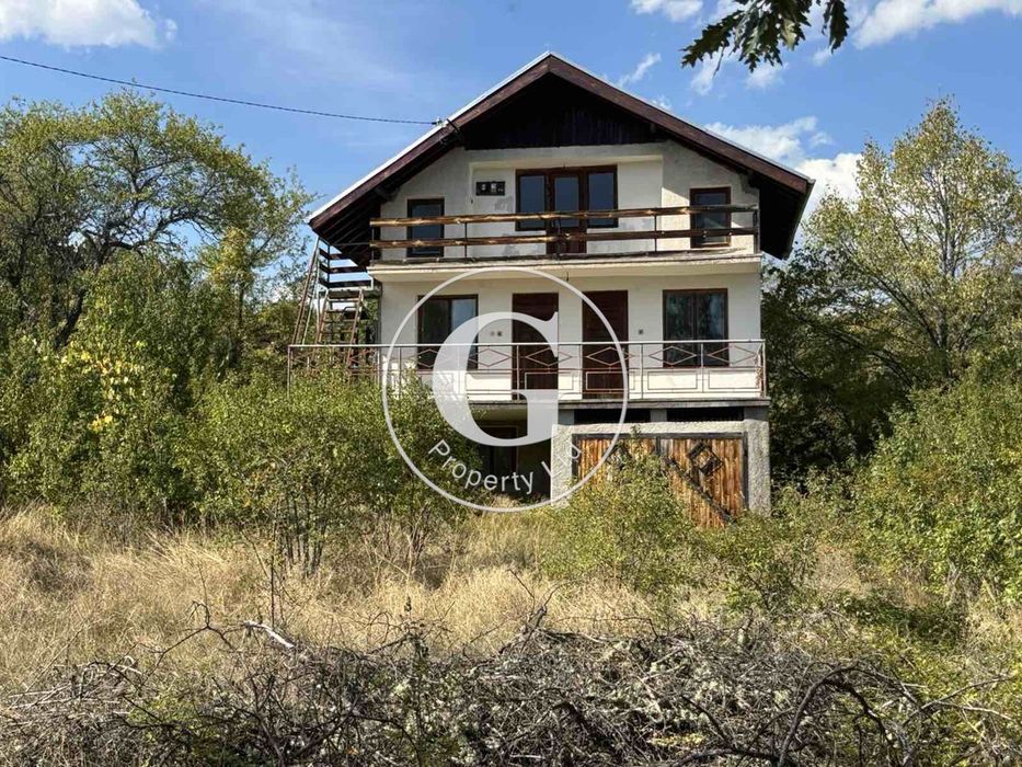 Къща в Перник, област-с.Мурено площ 50 цена 39 000 Евро