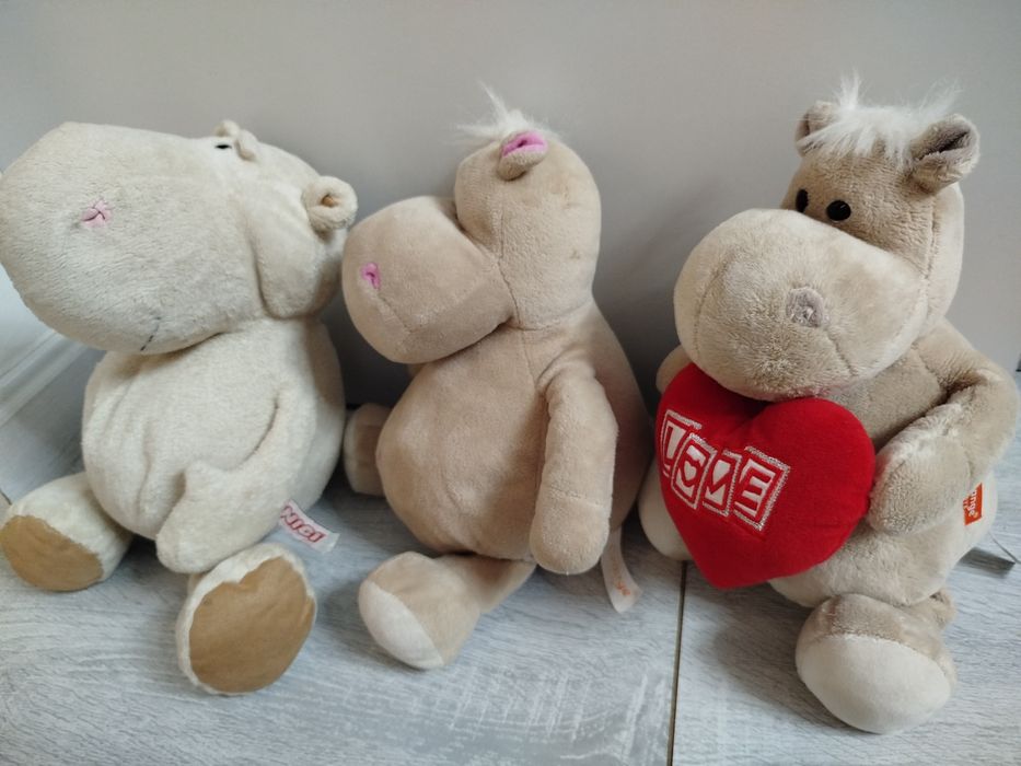 Разные мягкие игрушки от 10000, за все 150000 сум