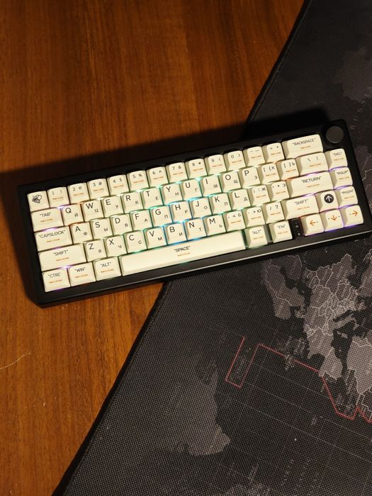 Кастомная механическая клавиатура.