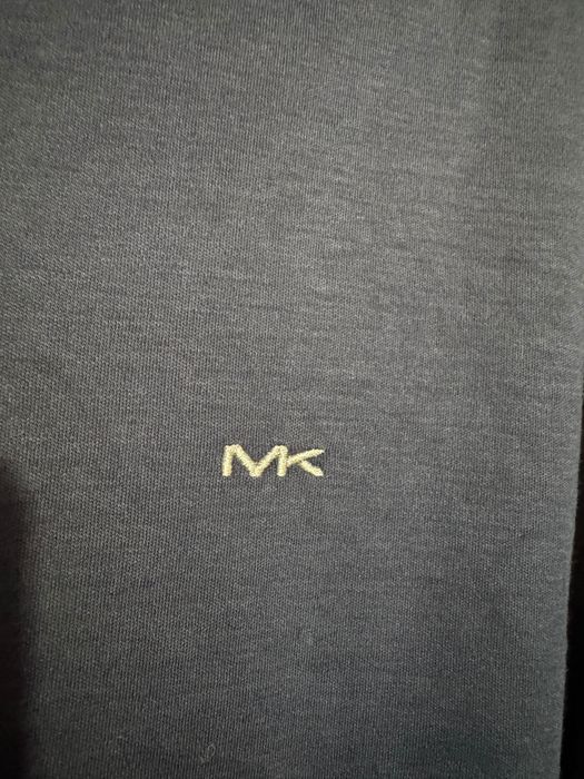 Michael Kors embroidered-logo polo shirt.