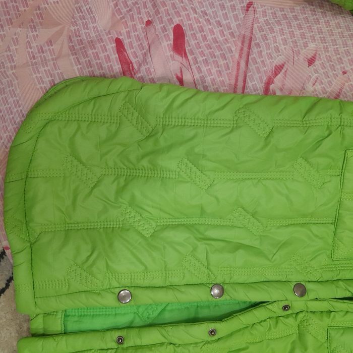 Продаётся куртка женская