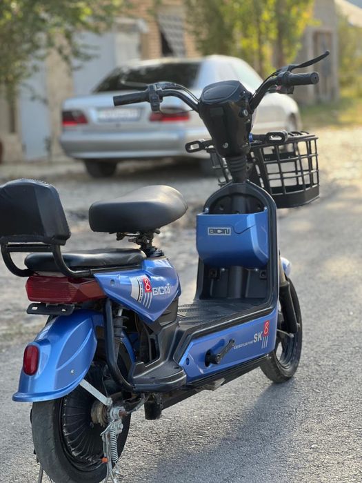 Продается скутер SK8