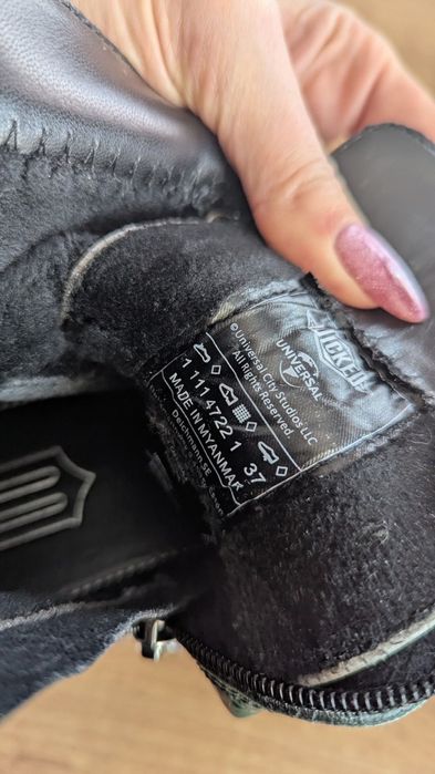 Продавам кубинки/боти на марката Wicked