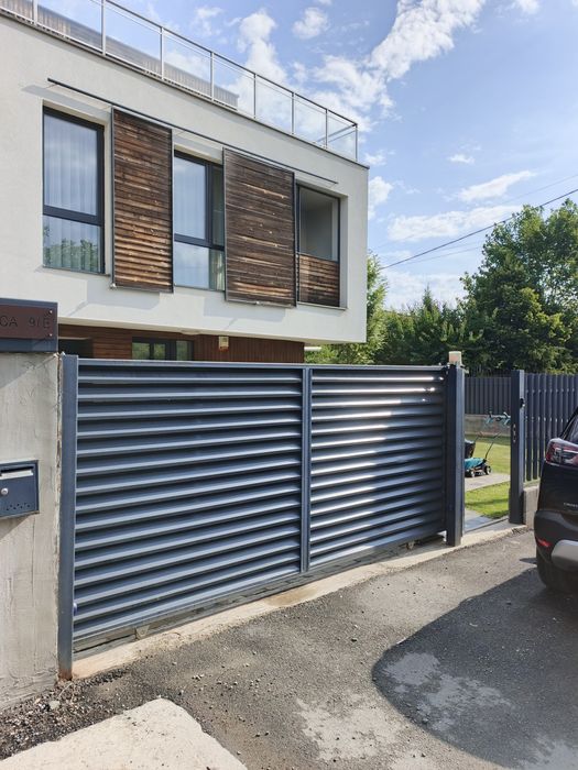 Închiriez duplex Europa/Zorilor