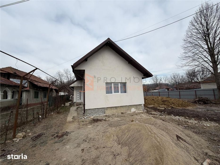 Casa tip parter zona Tisau