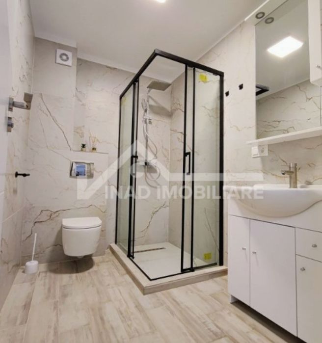 Apartamente cu 3 camere ,93mp ,bloc nou