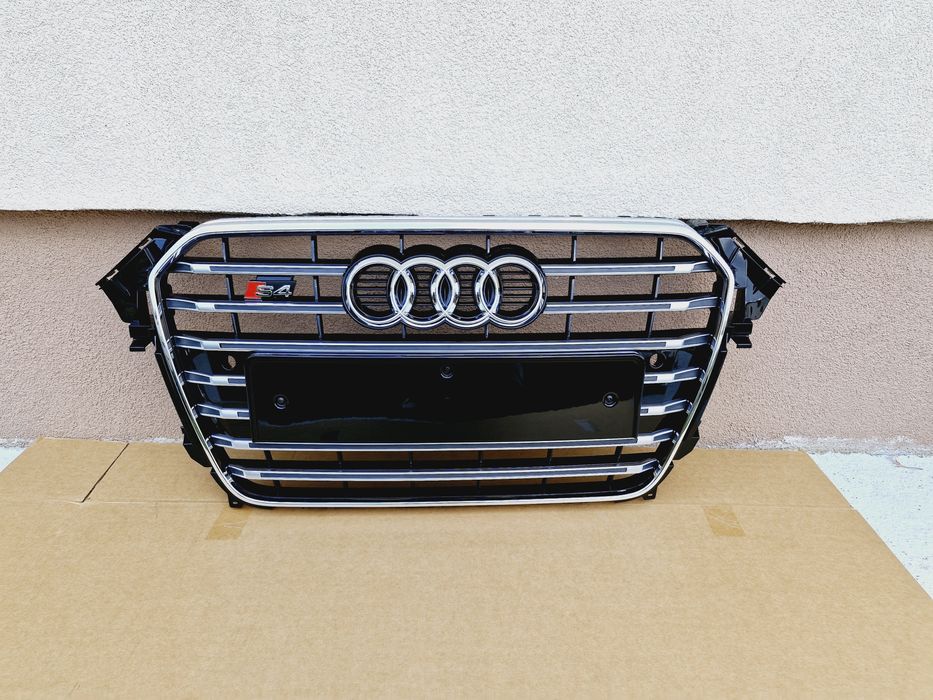 Grila centrala Audi A4 S4 B8 facelift 2012-2015