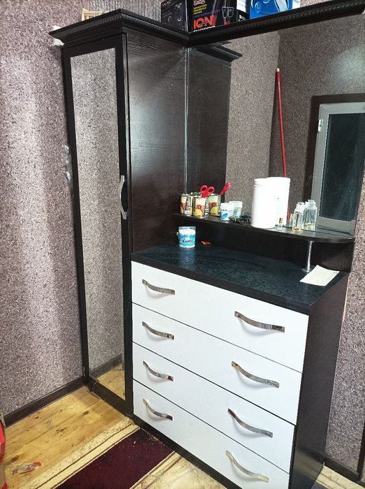 Spalniy divan shkaf terimoni stulchasi