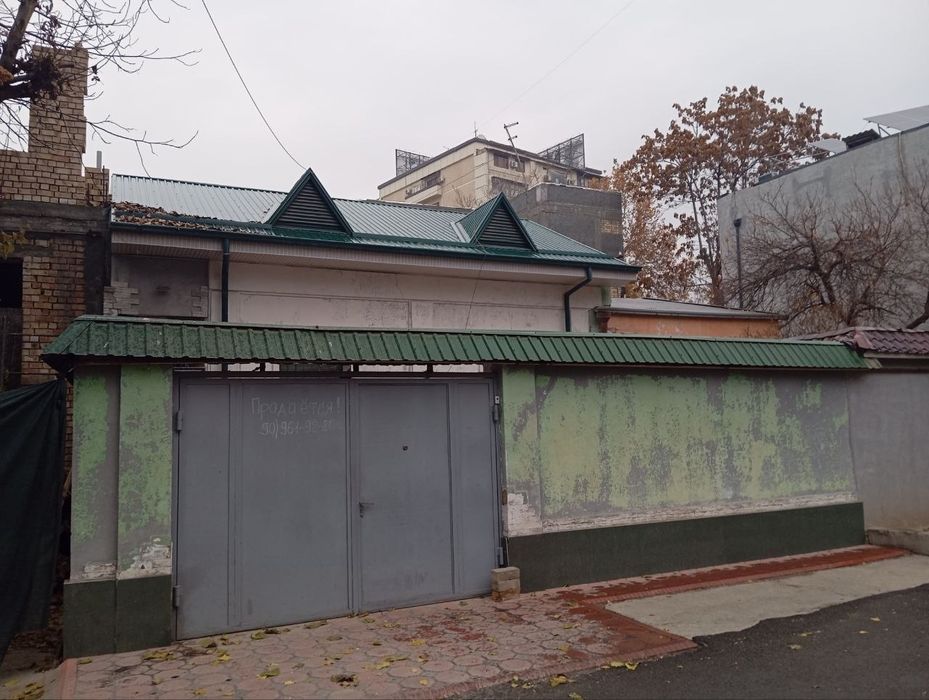 Продаётся уютный домик в центре города, 2,5 соток ор-р Мирабад Авенью