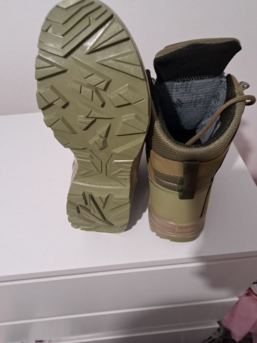 Bocanci Militari GORETEX Firma TALAN. Rezistente la apă,