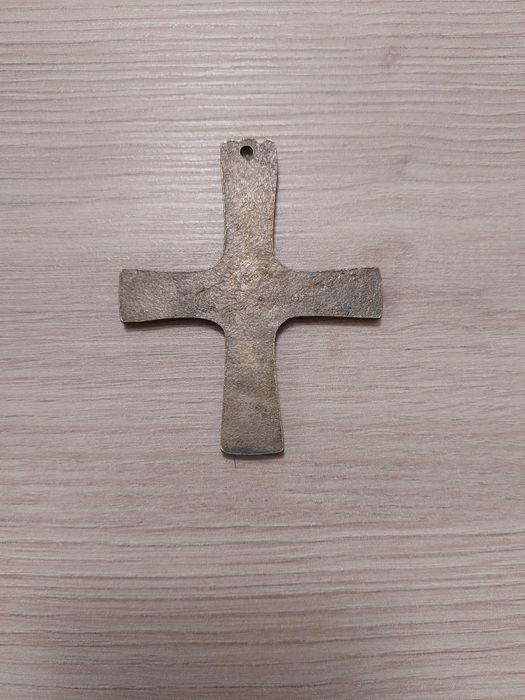 Стари религиозни кръстове