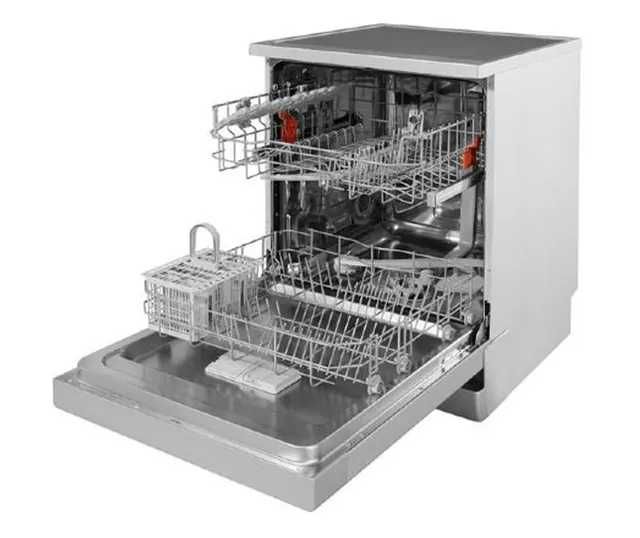 Съдомиялна Hotpoint Ariston HFC3B19X 13 комплекта