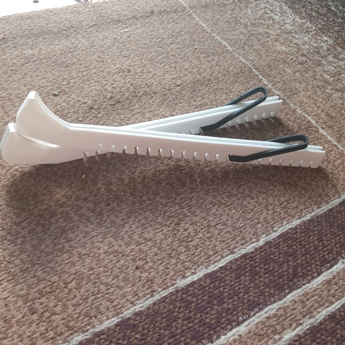 Чехлы для коньков