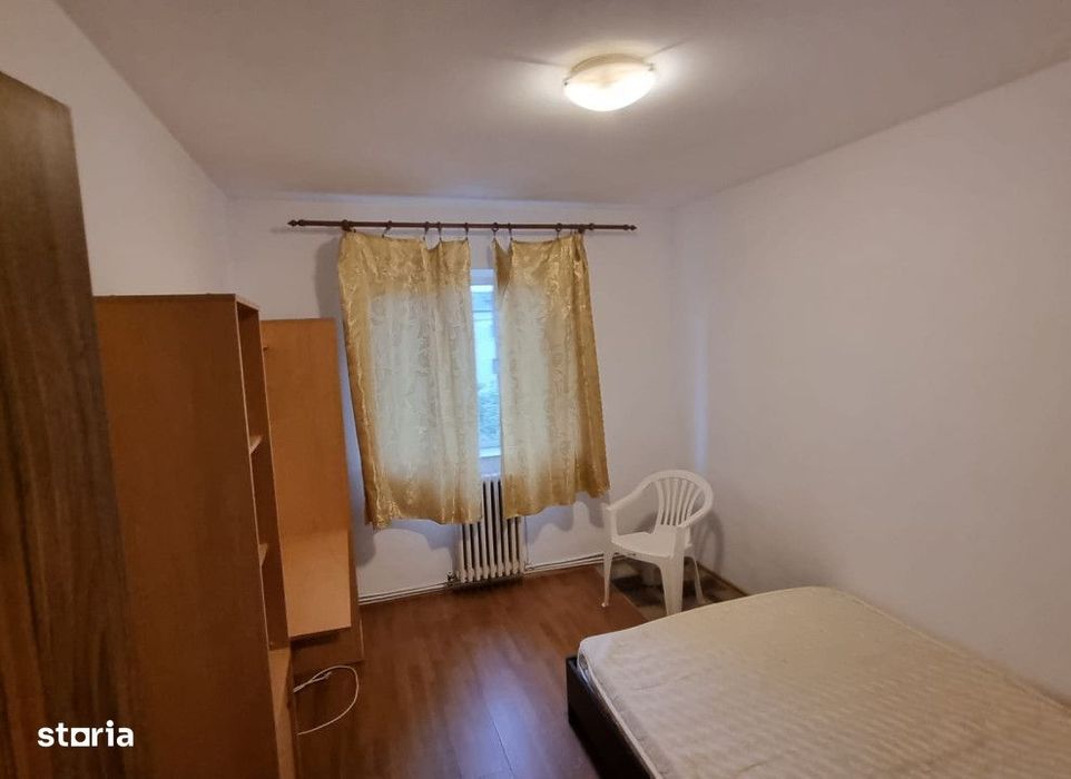 Apartament 3 camere Nicolina , 70 metri, etaj 4 Cod:163177