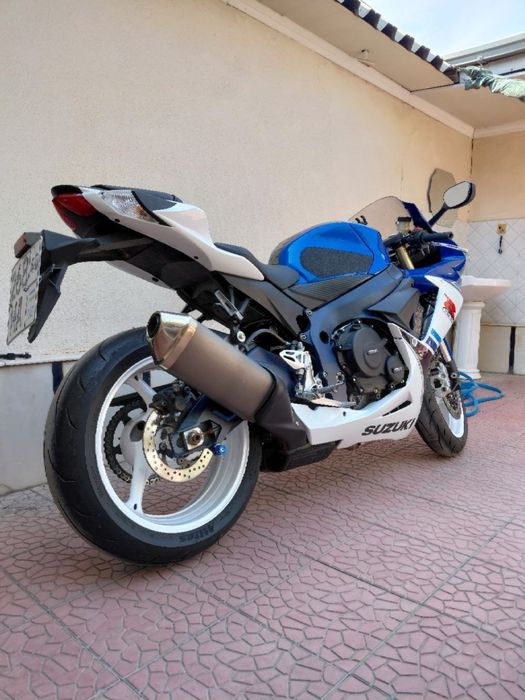 Suzuki gsx-r 750cc