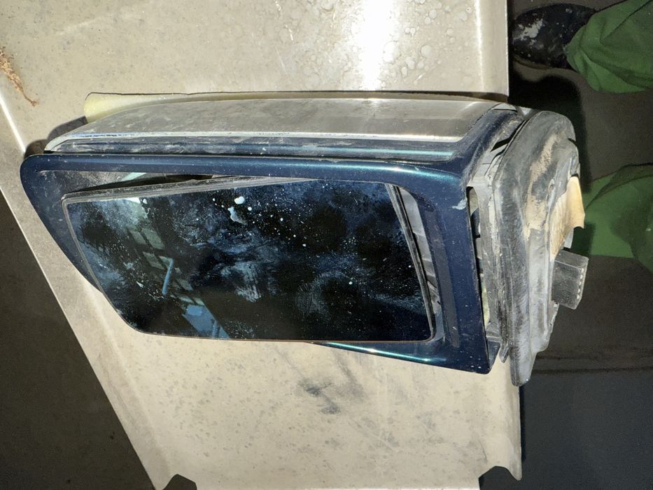 Зеркало боковое на Мерседес