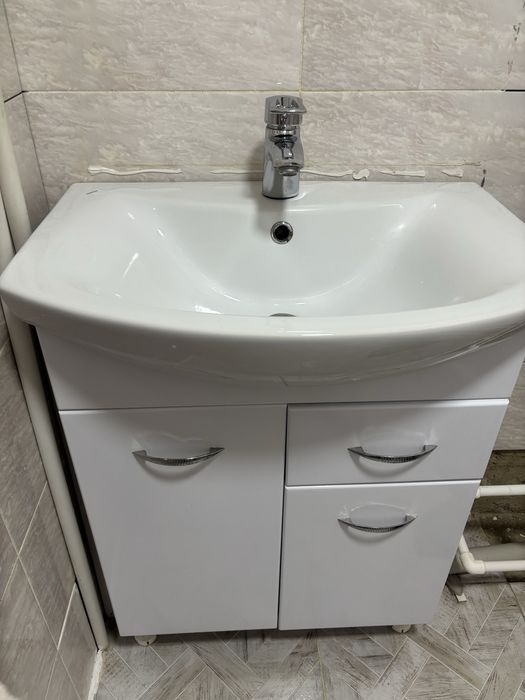 Тумба с раковиный