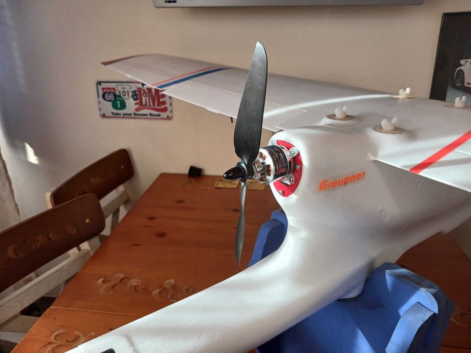 Aeromodel ,Finwing Sabre FPV ARF,Radiocomanda,RC