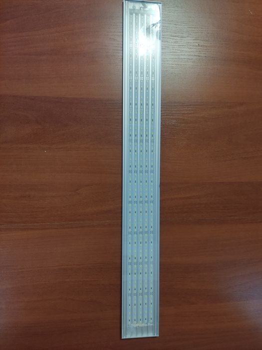 Продам аквариумный светильник