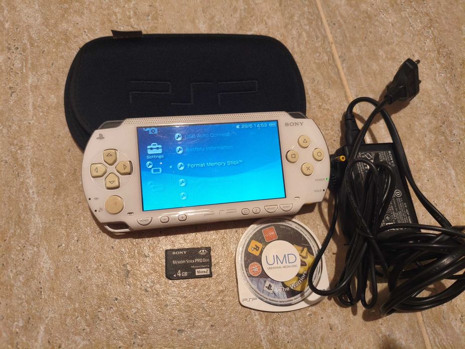 joc pt. copii PSP complet cu alimentator,card si un joc - stare f buna.