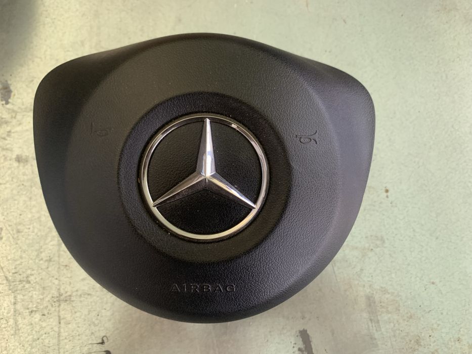 AMG Волан Мерцедес C Klass W205 2016г. с Air Bag