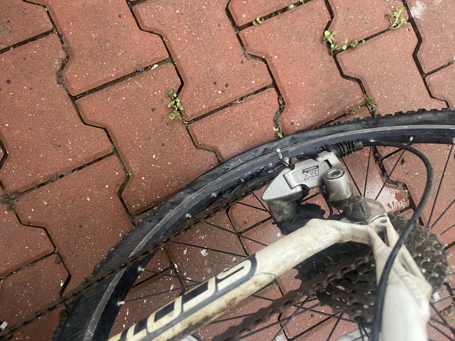 Bicicleta Scott defecta