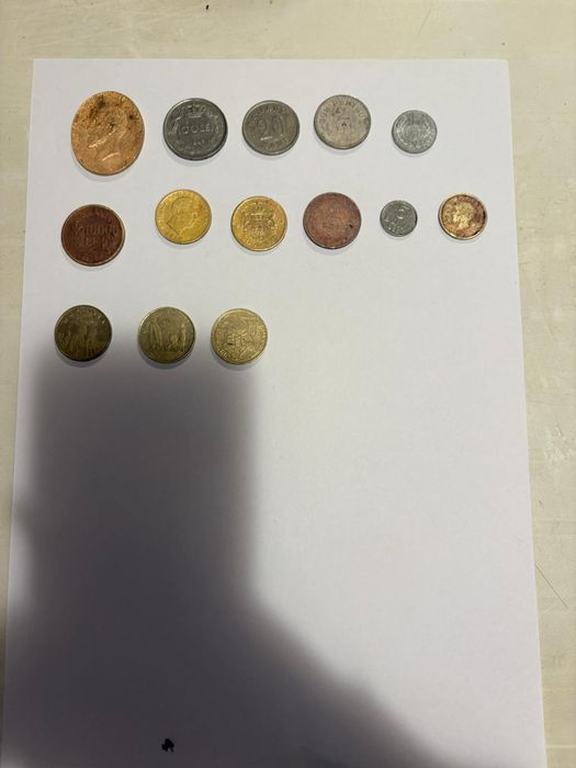 Vând monede de colecție  aștept oferte 50+