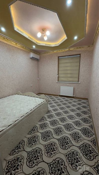 Yakkasaroy tumani Oybek metrosi yaqinida sherglikka