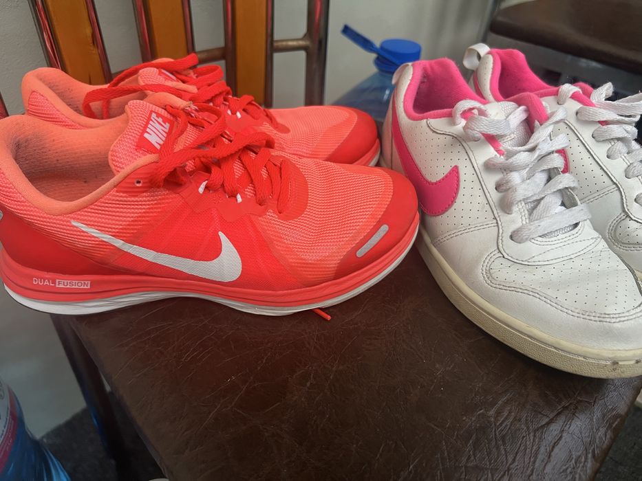 Дамски маратонки Nike