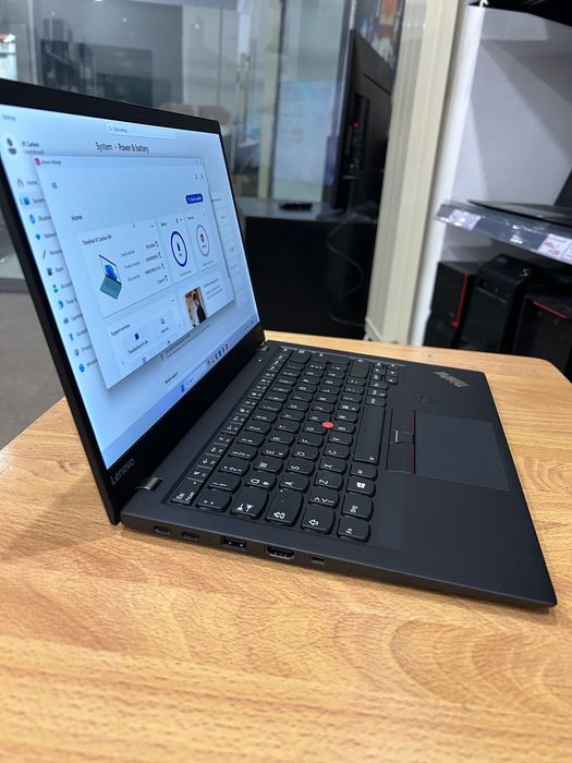 Като нов! Лаптоп Lenovo X1 Carbon i7/16GB RAM/512GB с 3 мес. гаранция!