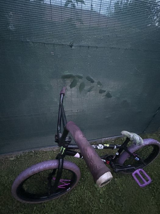 Bmx primo in stare foarte buna (mesaj pe whatsapp)