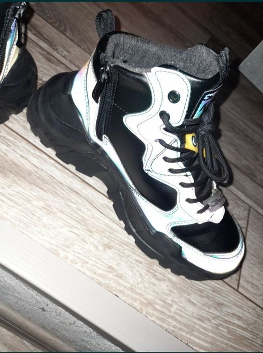 Демисезонные ботинки для девочки