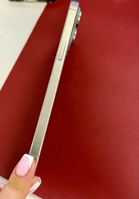 Telefon Apple IPhone 15 Pro Max / 256GB / Natural Titanium