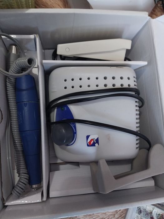 Продам набор для маникюра