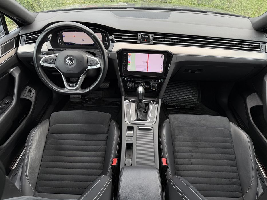 Volkswagen Passat B8,5 2020 R-line 2.0 TDI 190 cp DSG / IQ.LIGHT / Bord digital / CarPlay / Incarcare wifi / Distronic