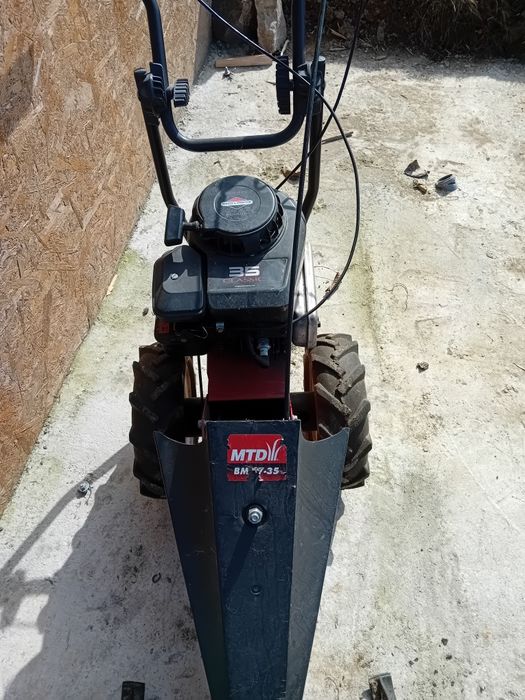 Motocositoare cu lamă pe benzina