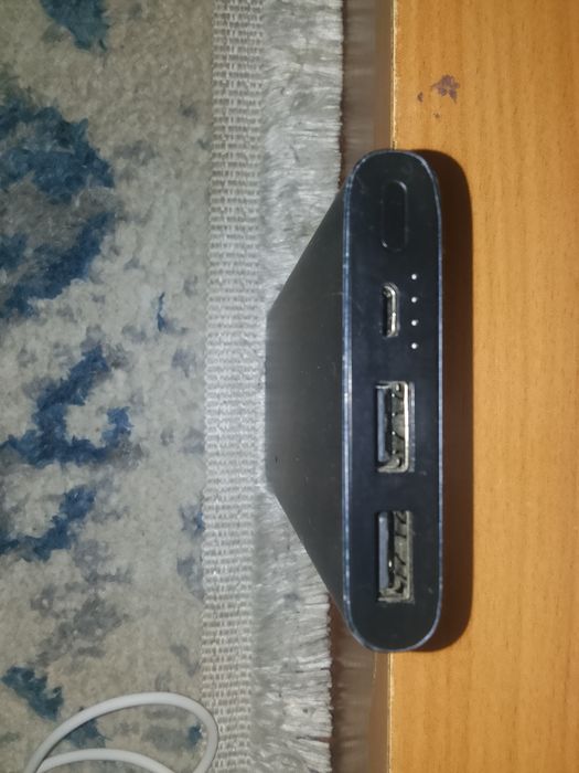 Power bank почти новый
