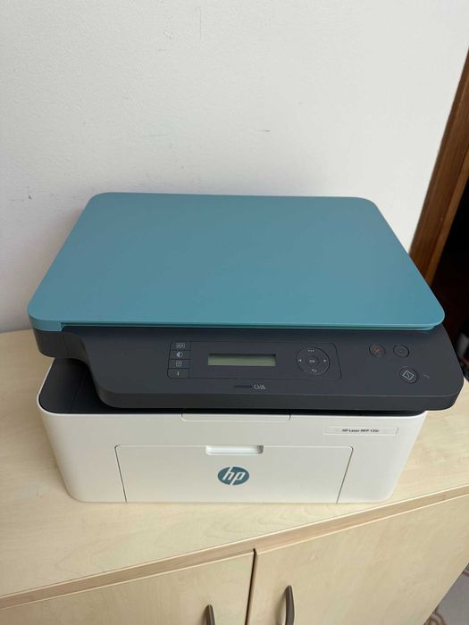 Imprimanta laser HP M135