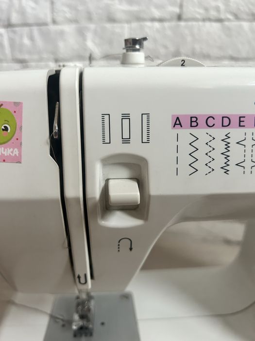 Швейная машина